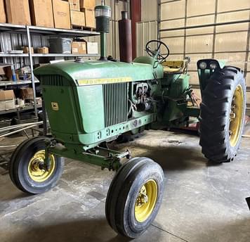 Main image John Deere 3020